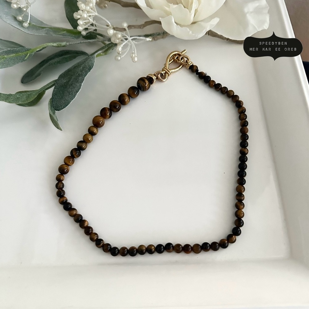 Missoma Graduated Sphere T-Bar Necklace